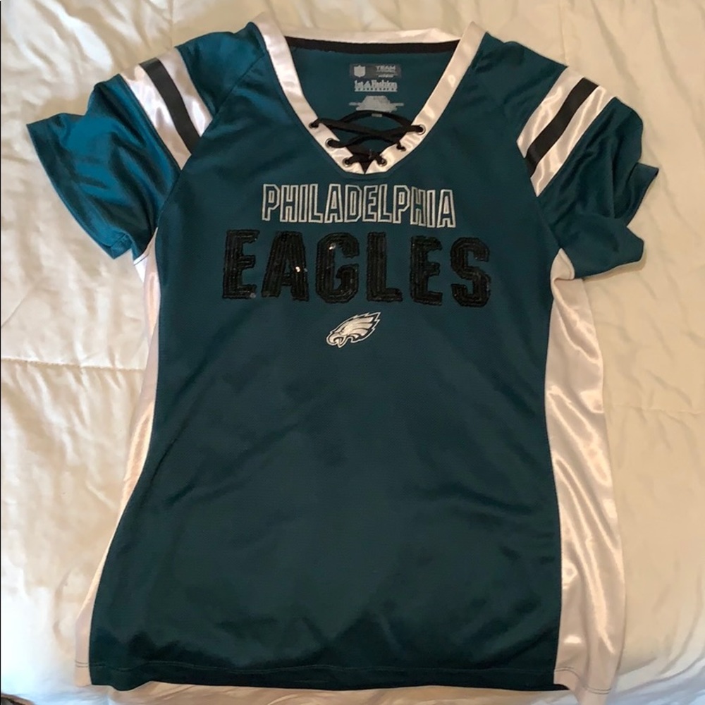 Women’s Eagles Jersey Size Medium